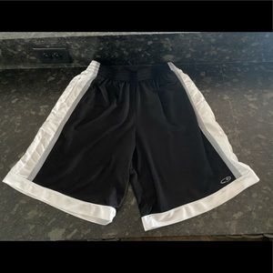 Men’s Champion Black/Grey/White Athletic Shorts Size L